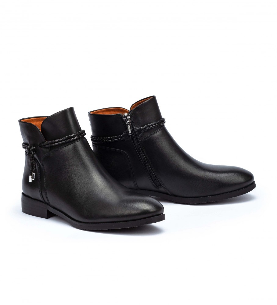 Botas de tornozelo Pikolinos Royal W4D-8908 em couro preto