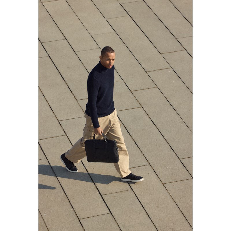 Tyler & Co<br>Computertaske Japan 15