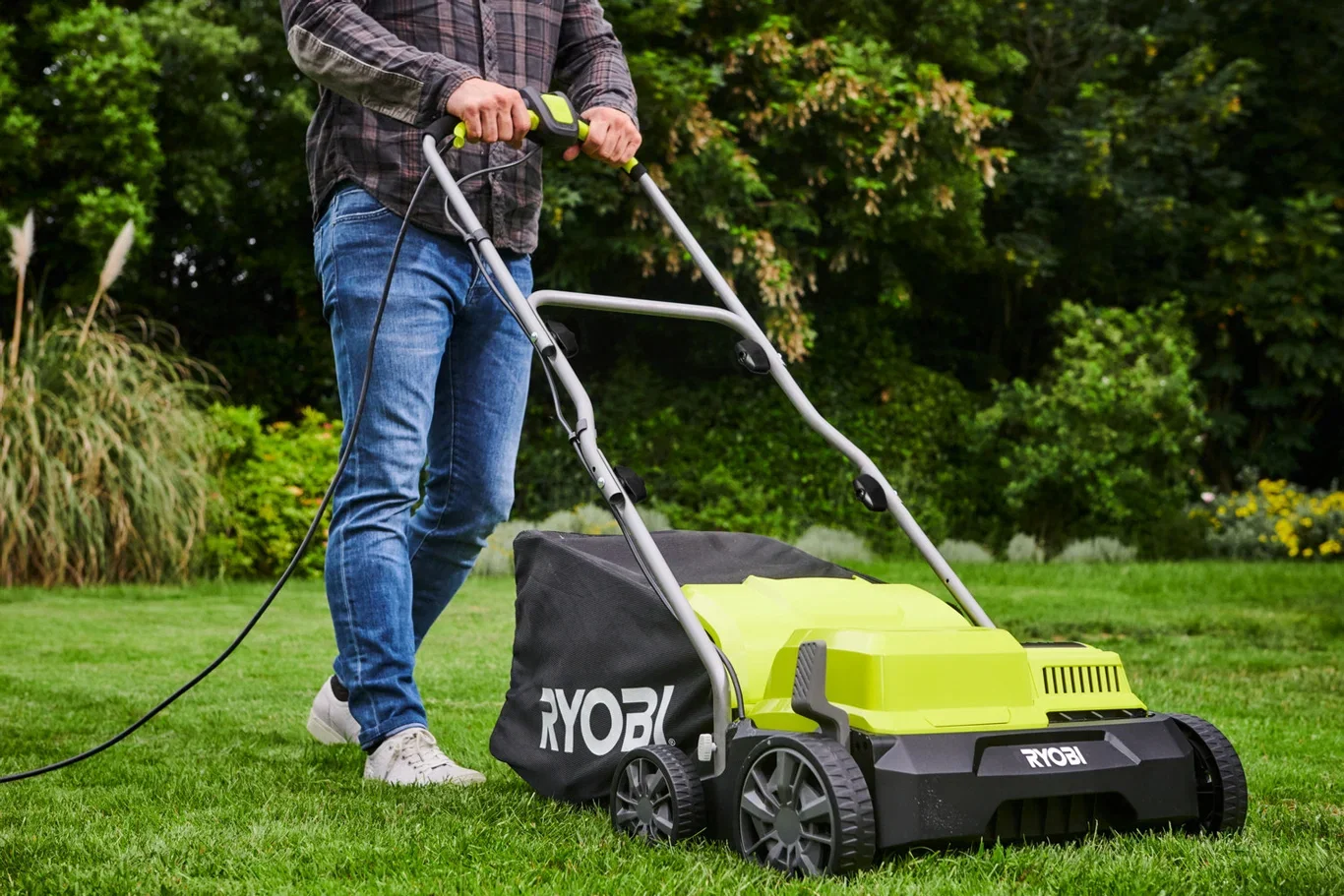 Ryobi Vertikalskjærer RY1400SF35A Bredde 35 cm