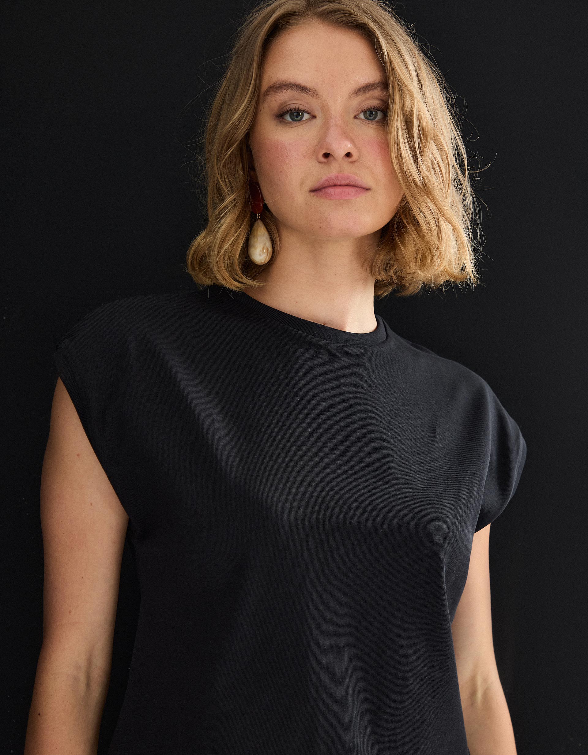 T-shirt sem Mangas, Mulher, Preto