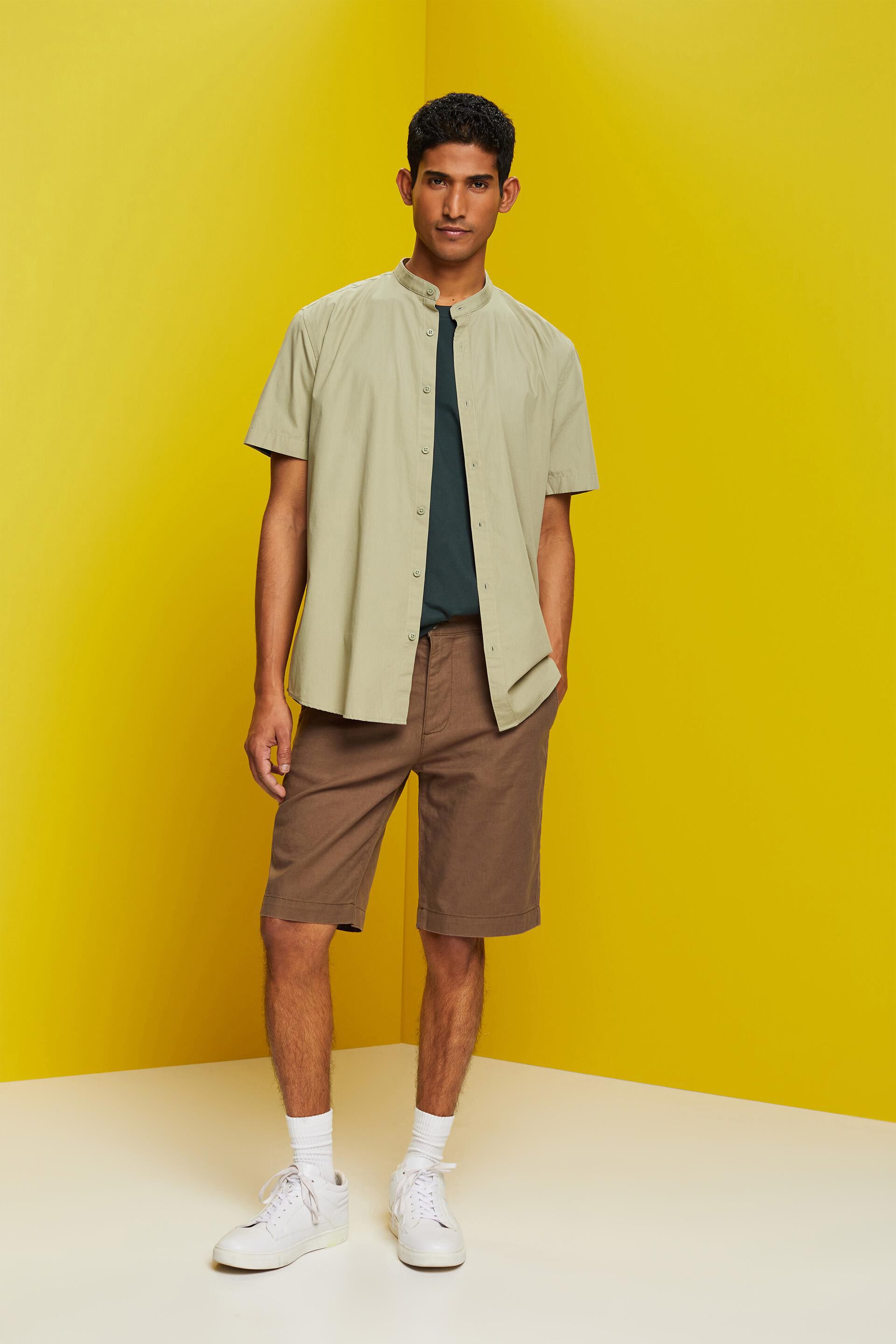 Chemise en coton à col montant