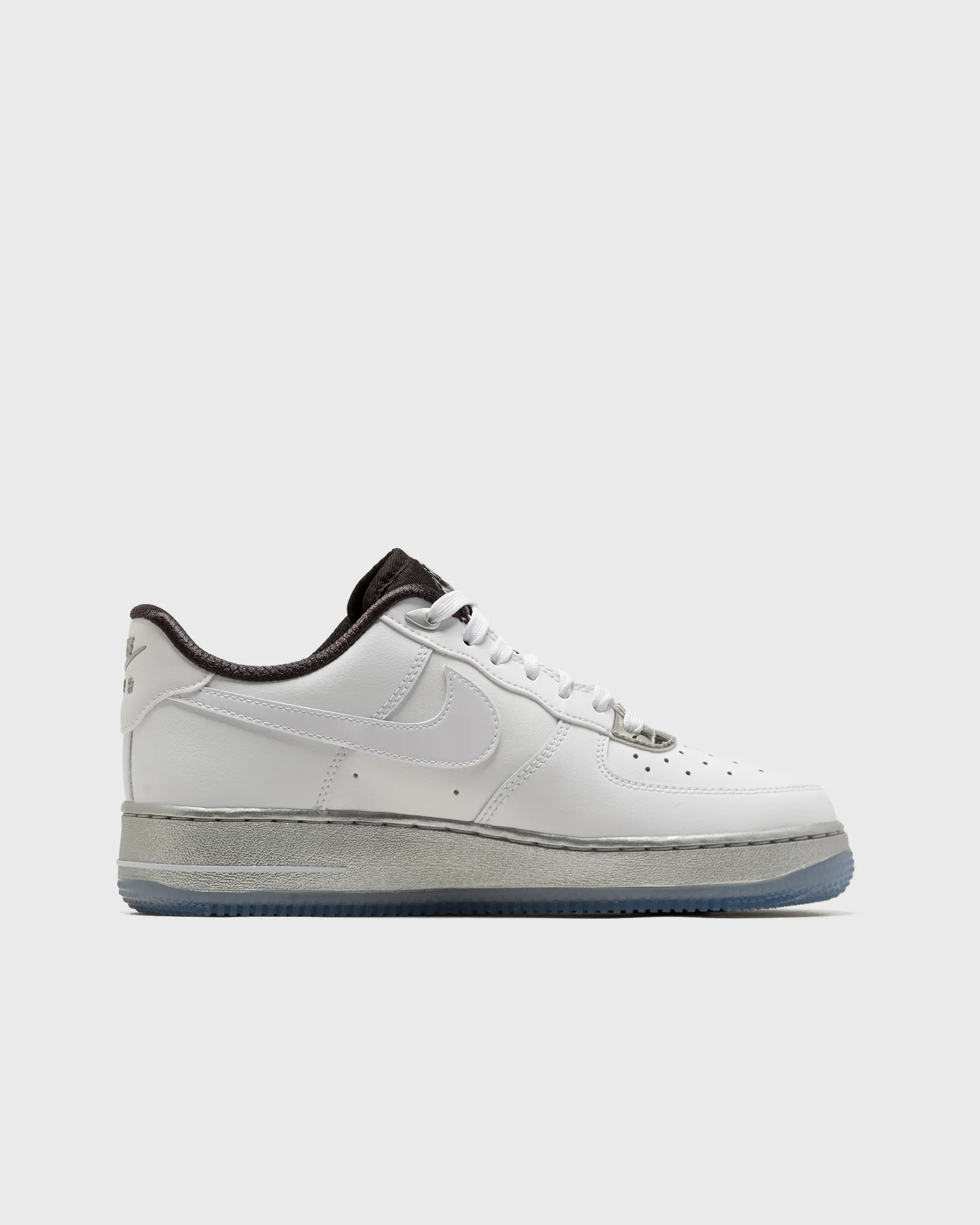 Nike WMNS AIR FORCE 1 '07 'White Chrome'