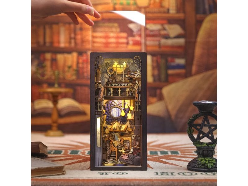 Cutebee Bausatz Nebula Rest Room 3D-Modell aus lasergeschnittenen Holzteilen