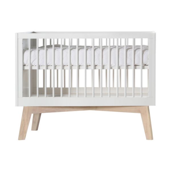 Kidsmill Sixties Babybed Wit Mat / Naturel 60 x 120 cm