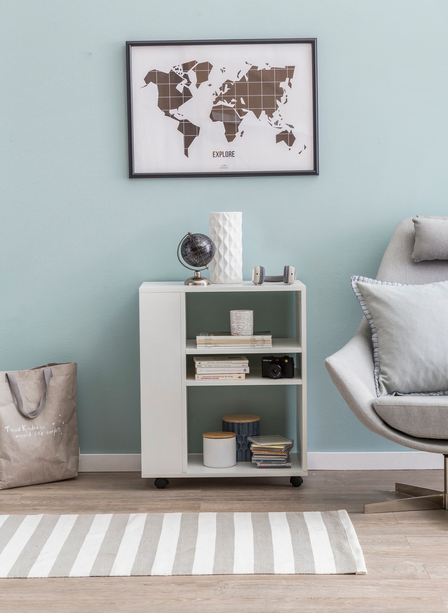 KADIMA DESIGN Regal BRENTA: Elegantes Multifunktionsmöbel, Rollen, Viel Stauraum, Modernes Design