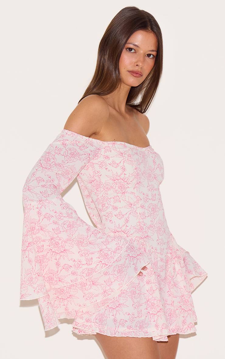 Rose Combinaison-short À Motifs Abstraits Col Bardot Et Manches Évasées