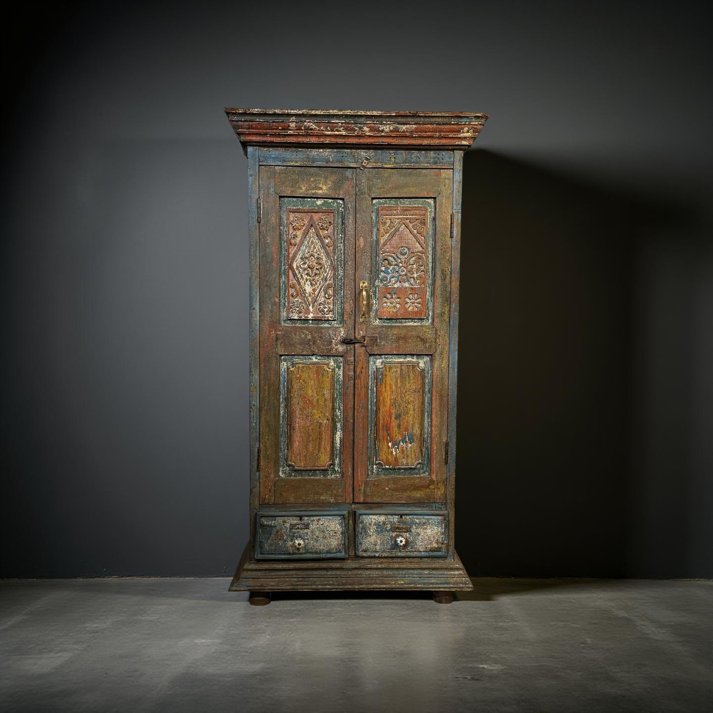 Kast 2 deurs 2 lades uniek multi color
