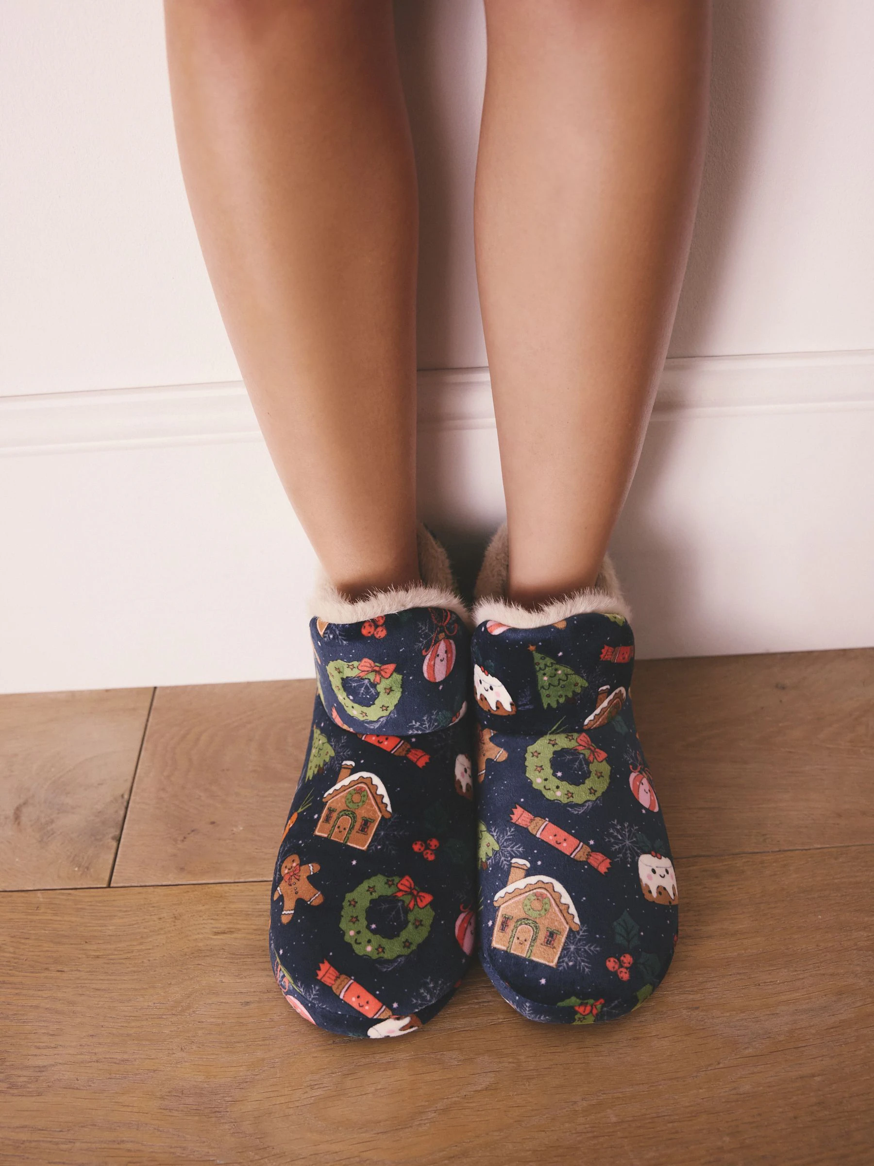 Marineblauw met pudding - Bijpassende familie Kerstmis pluche laars pantoffels