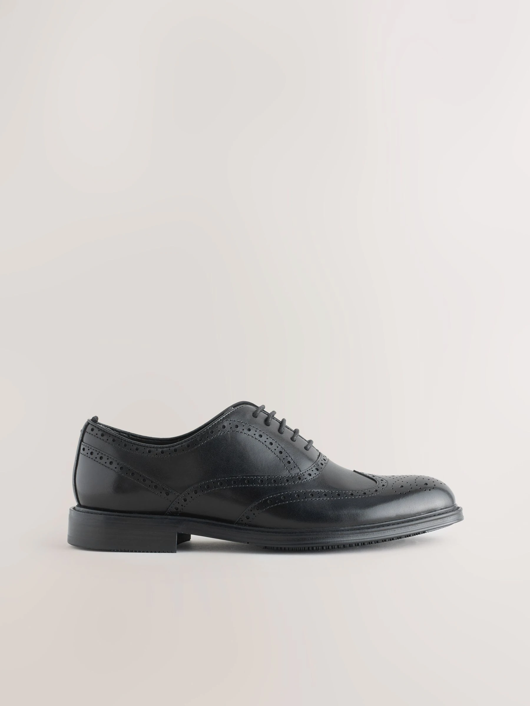 Zwart - Oxford Wingcap Leather Shoes