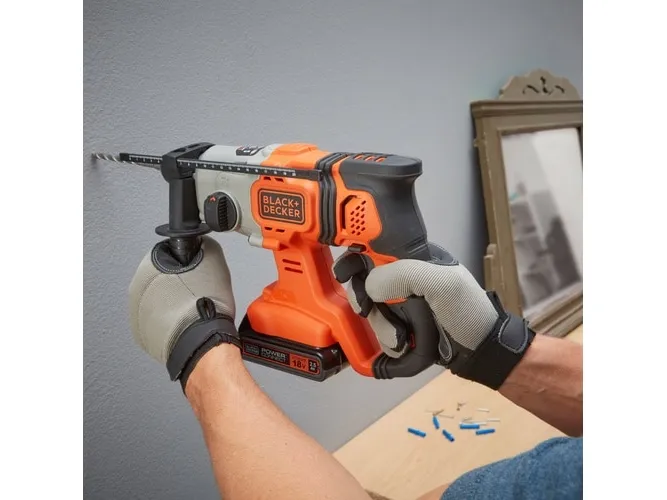 BLACK   DECKER cordless combination hammer BCD900E2K, 18Volt, rotary hammer