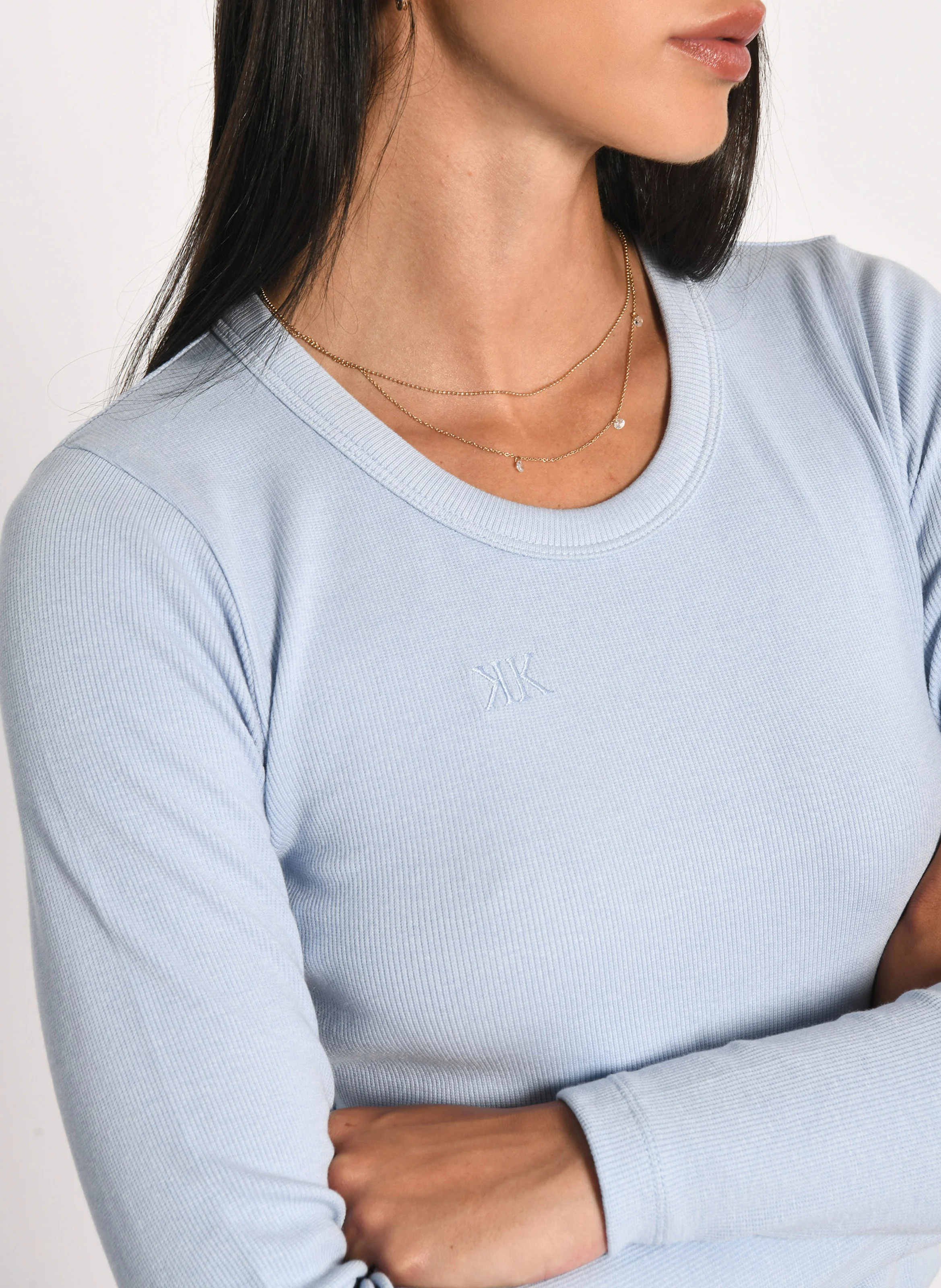 JANETTE - Tee-shirt moulant court à col rond | Bleu