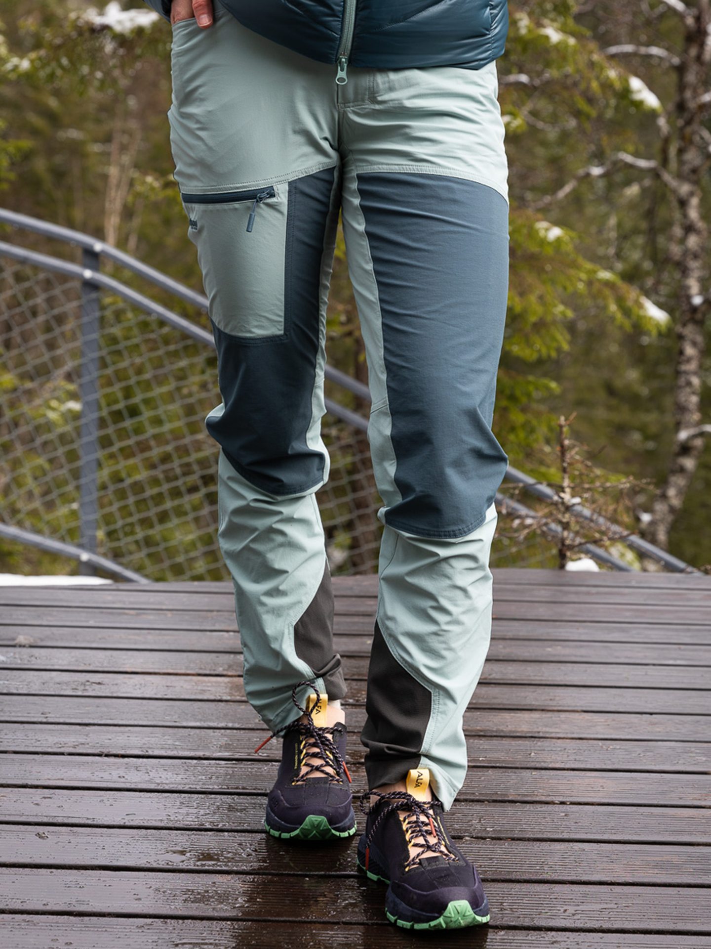 Cecilie Mountain Softshell Pants