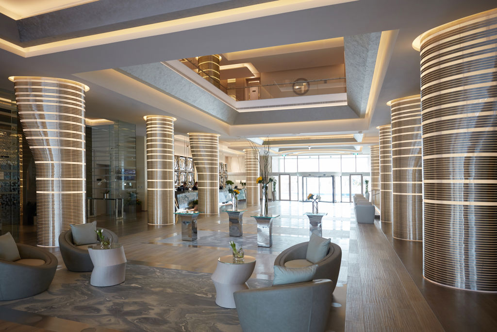 Royal M Hotel By Gewan Abu Dhabi Logies en ontbijt - Hotel
