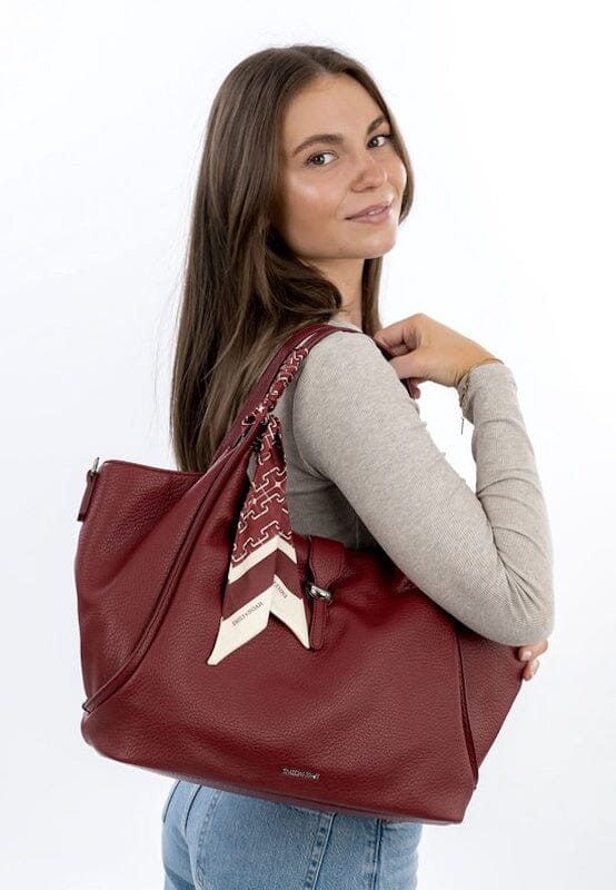 Emily & Noah Hasina Handbag Blue