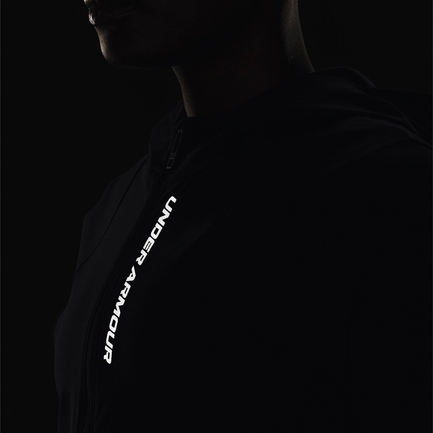 Under Armour  Outrun The Storm Jacket