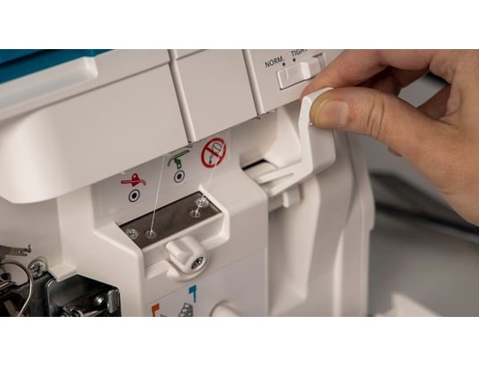 PFAFF - Surjeteuse admire air 5000