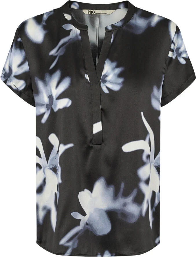 PBO Blaine top Bleeding flower