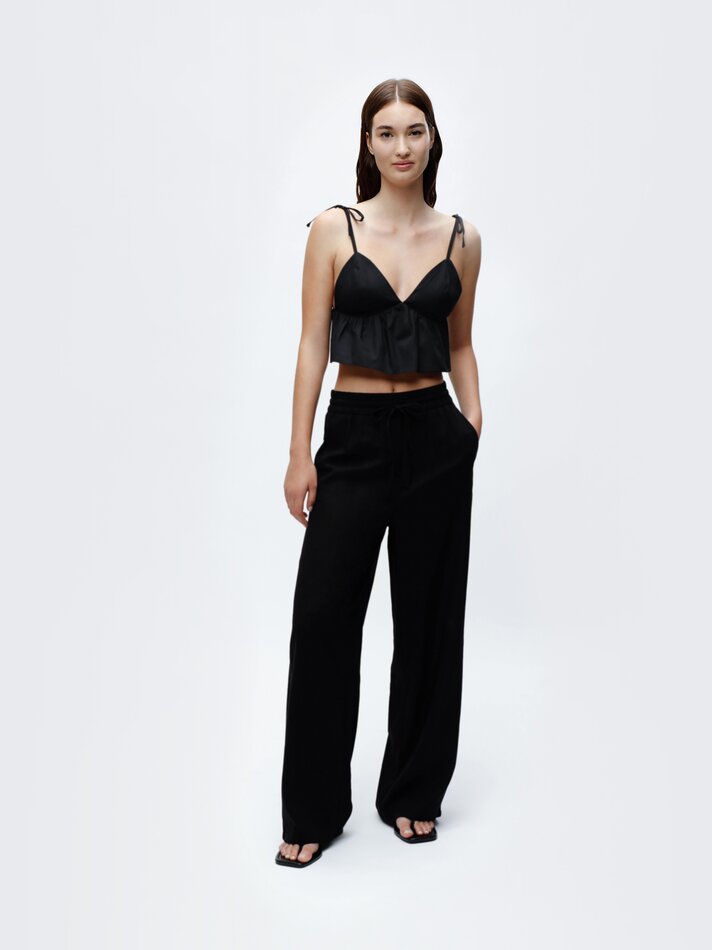 Top com alça ajustável - Preto