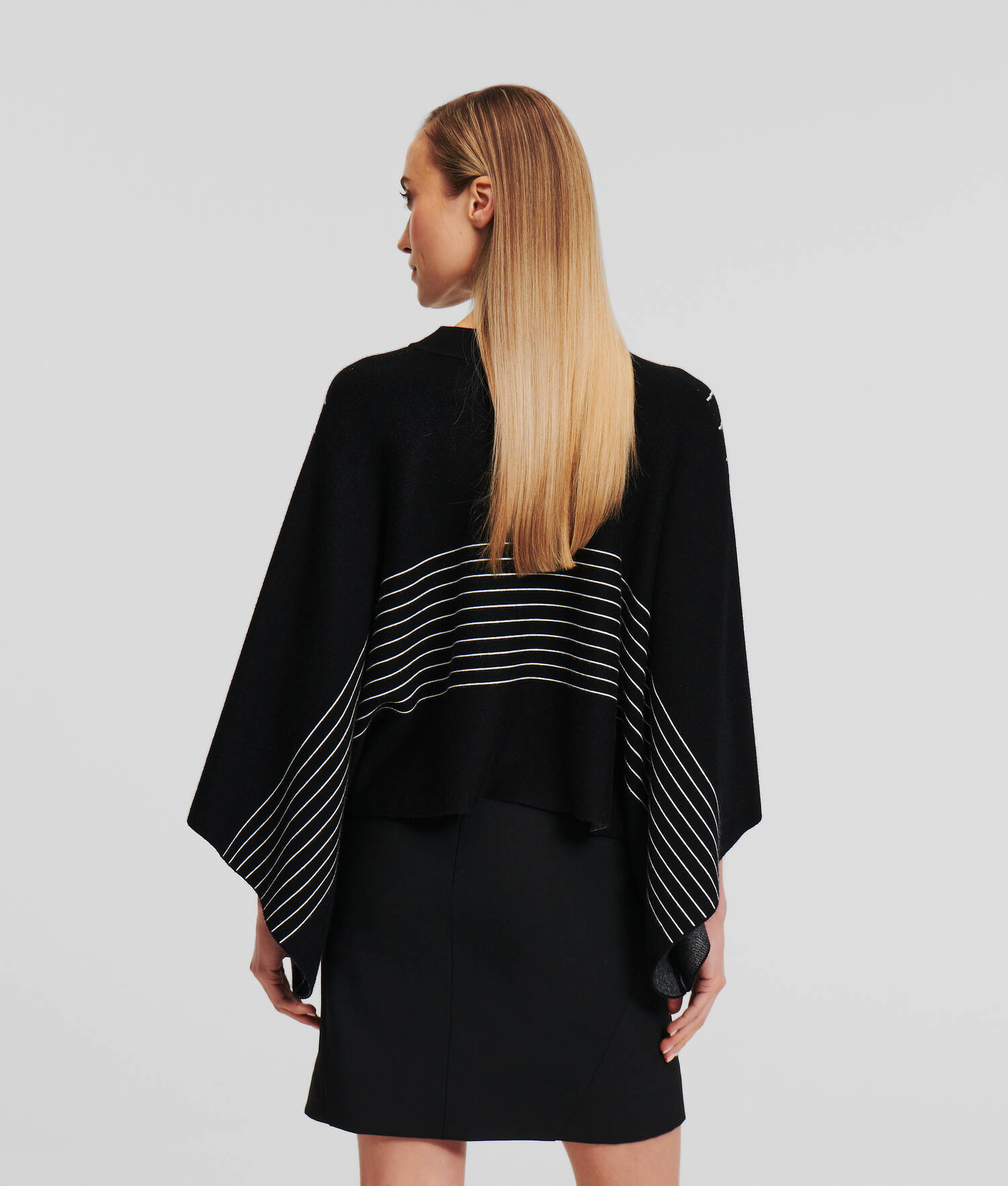PULL-ÉCHARPE KARL SIGNATURE