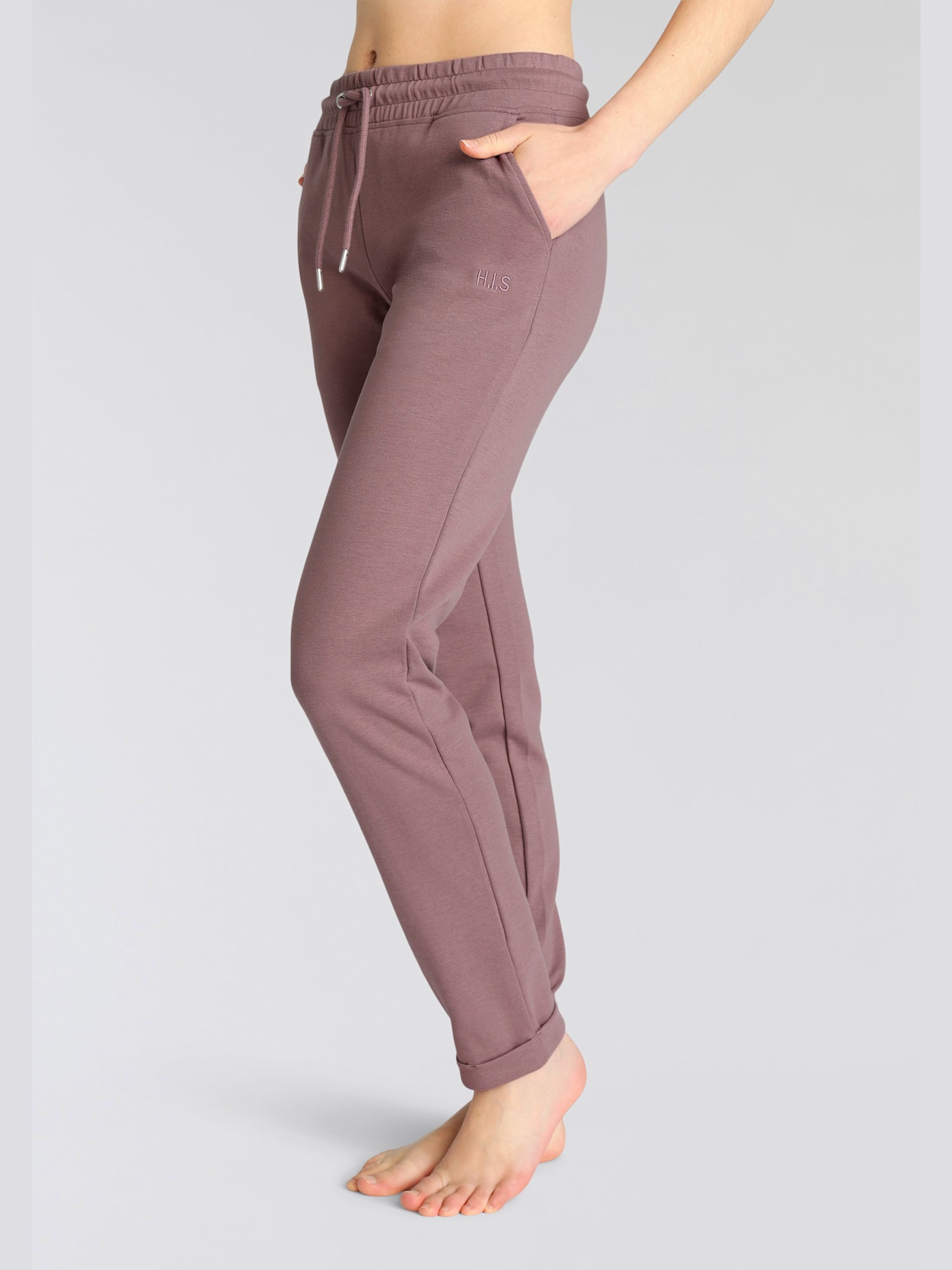 Pantalon basique avec petit logo brodé