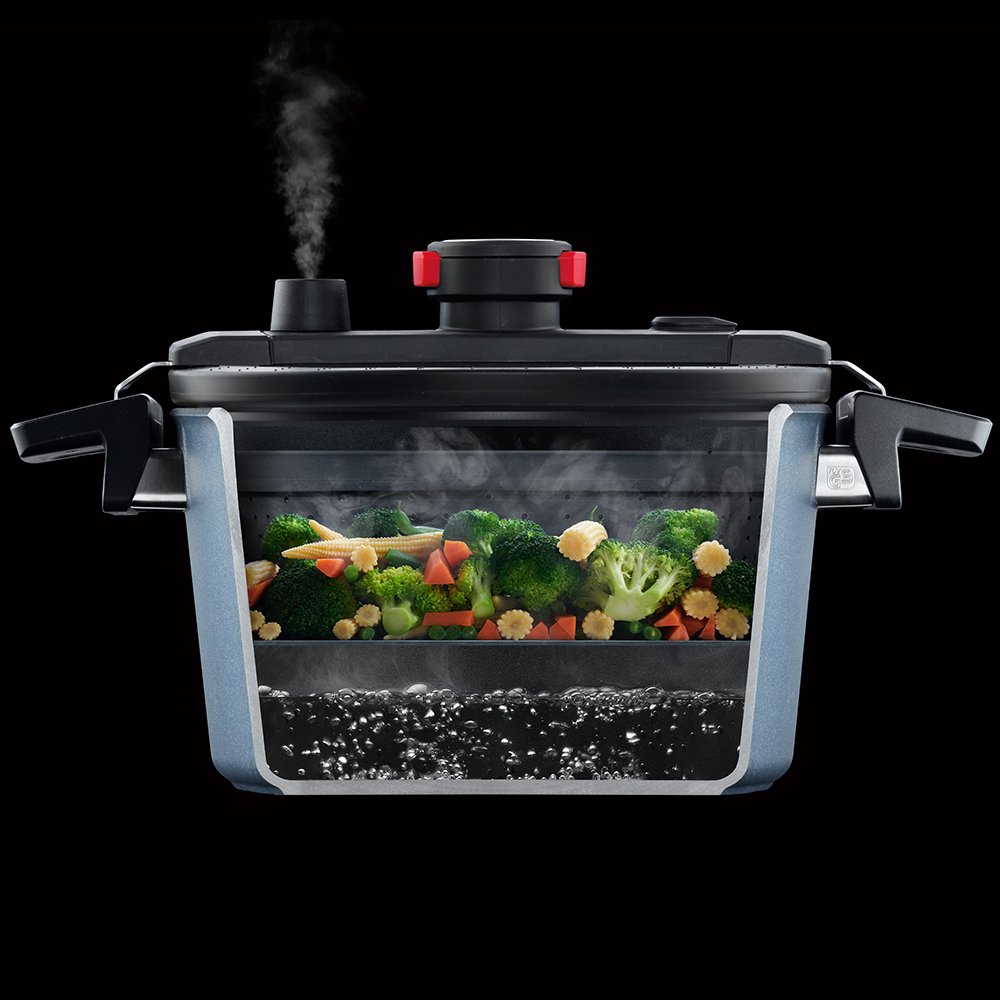 Active Lite Guss-Kasserolle, 3-tlg., 22 x 22 cm mit Siebeinsatz von WOLL
