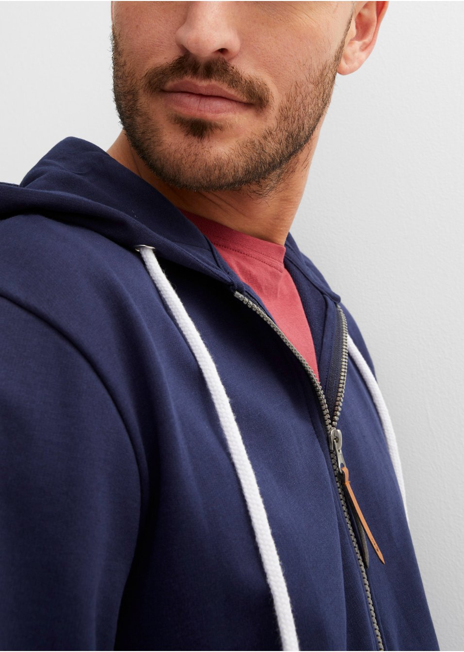 Gilet sweat-shirt à capuche avec polyester recyclé