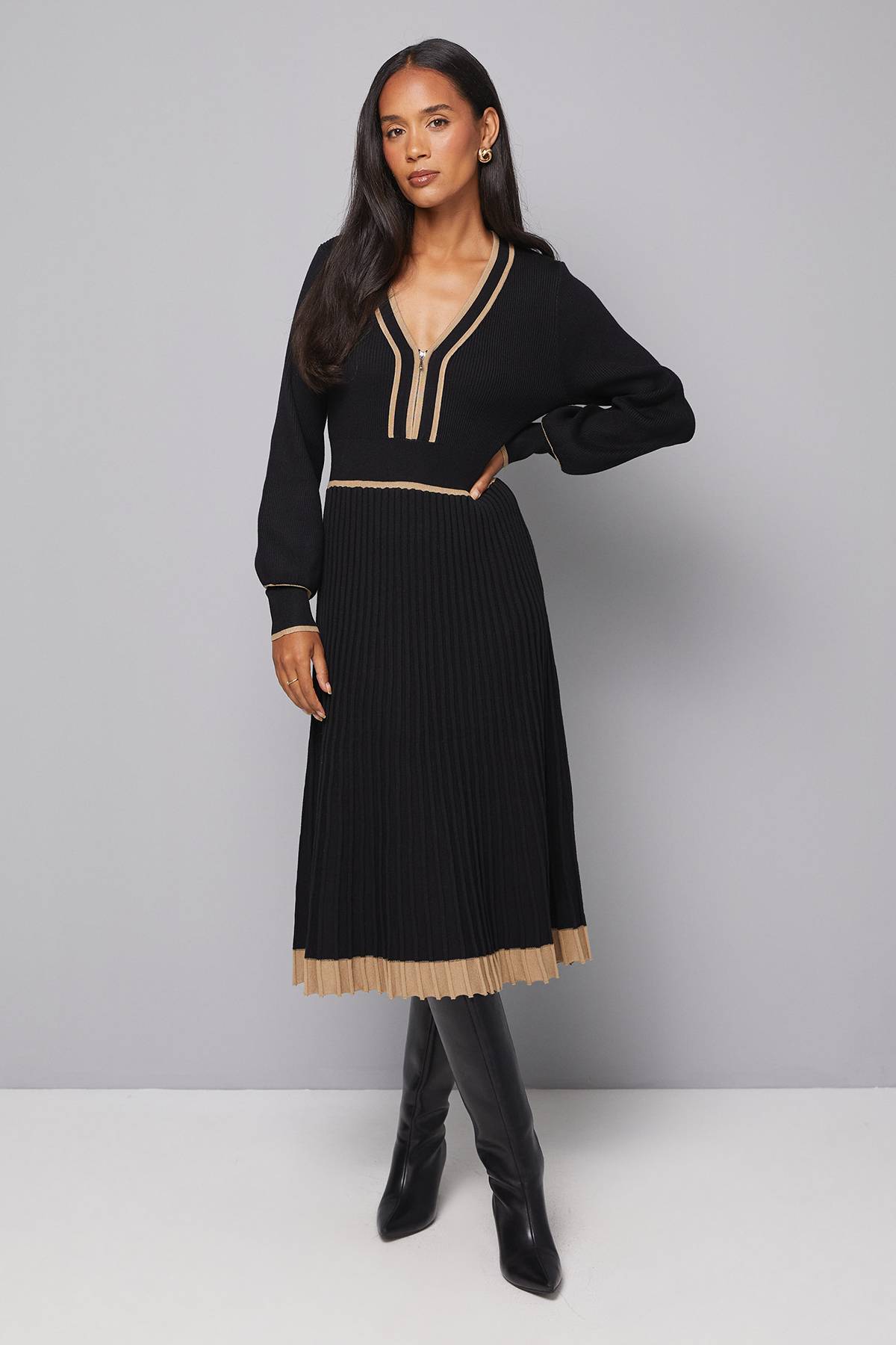Wallis Robe Midi Tricotée Plissée avec Fermeture Éclair Devant
