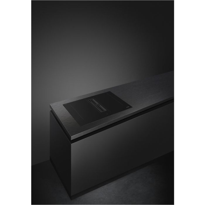 SMEG Induktionskochfeld m. Abzug HOBD472D