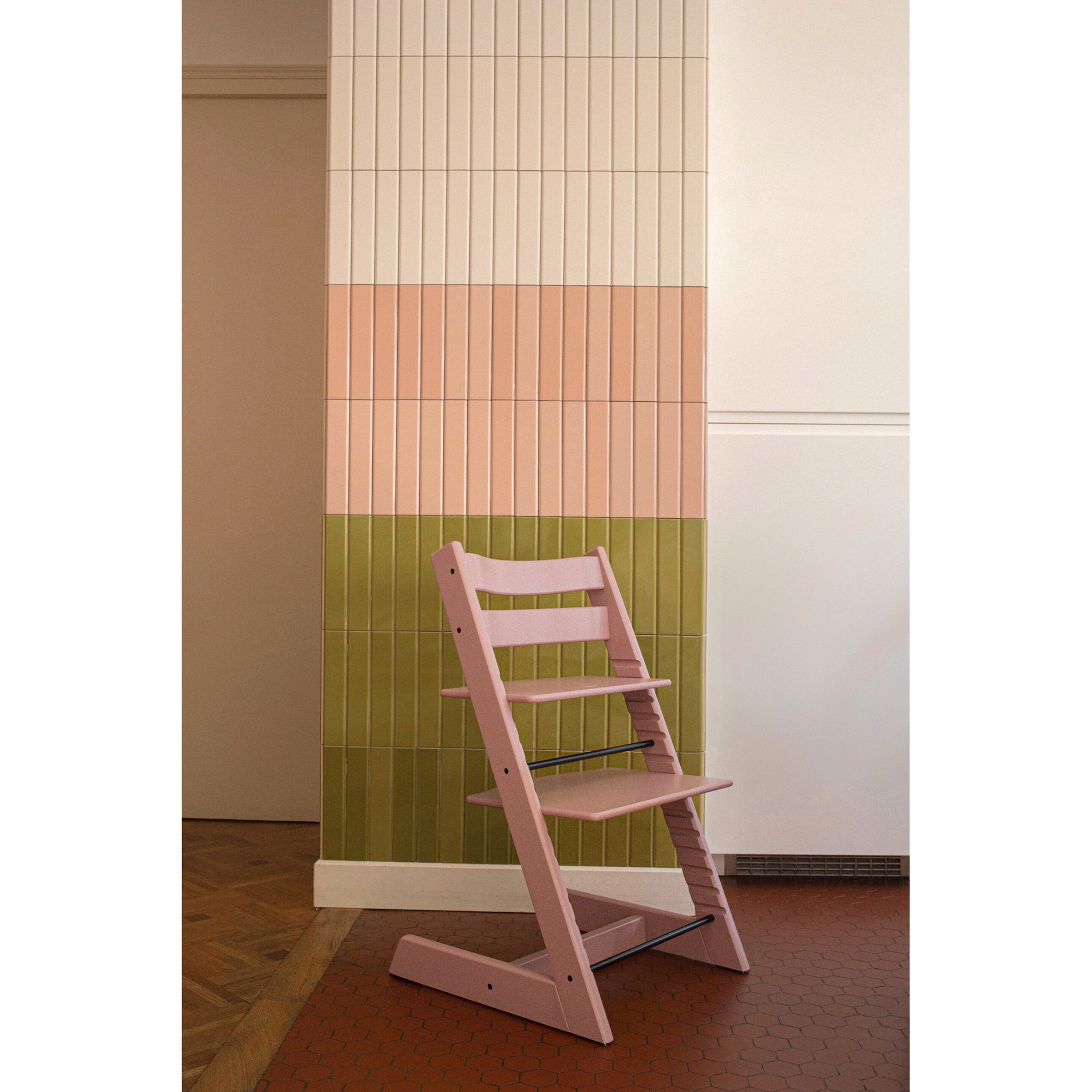 Stokke® - TRIPP TRAPP® Treppenhochstuhl mit Gravur Heather Mauve