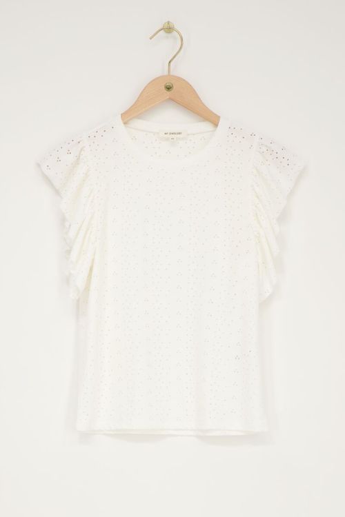 Witte top met all-over embroidery en ruffles