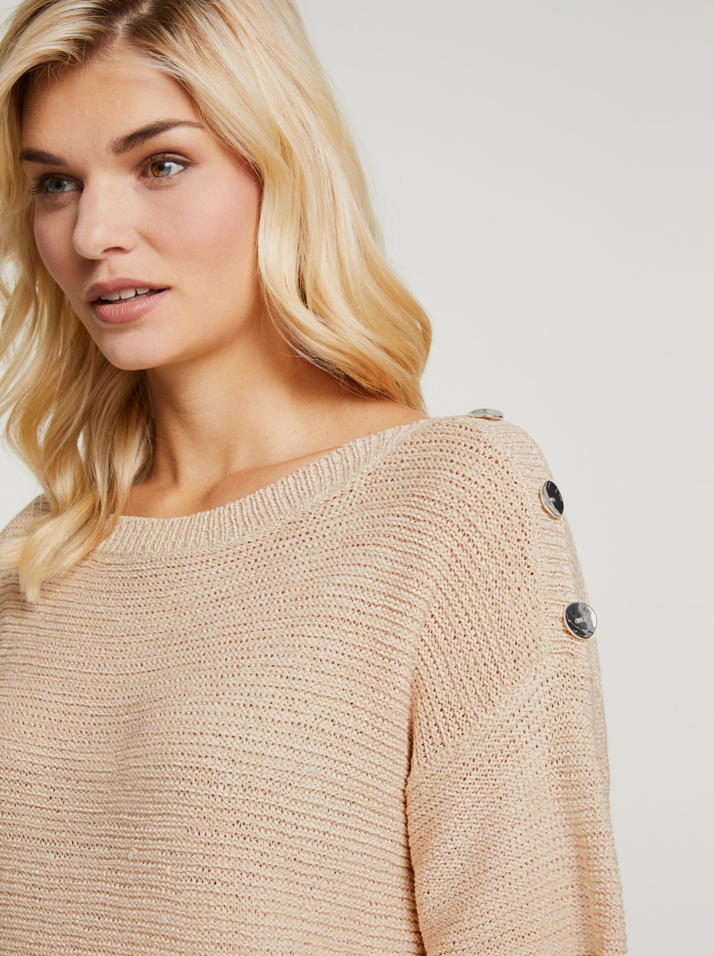 Pullover