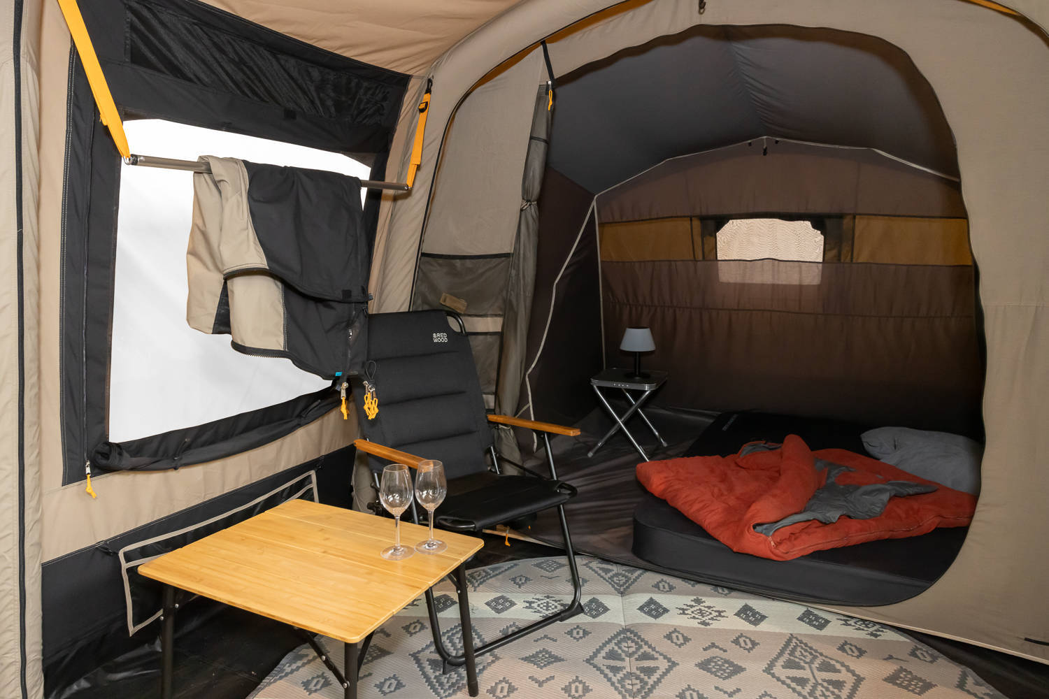Redwood tunneltent Navarro 260 AIR TC
