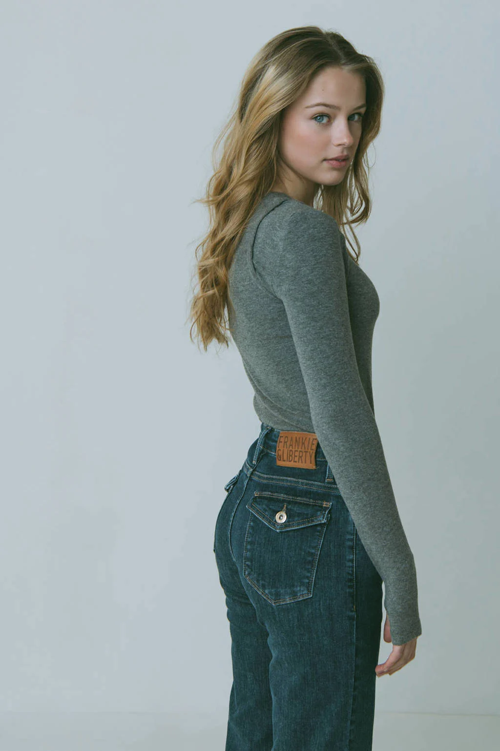 Frankie&Liberty longsleeve grijs fijn gebreid