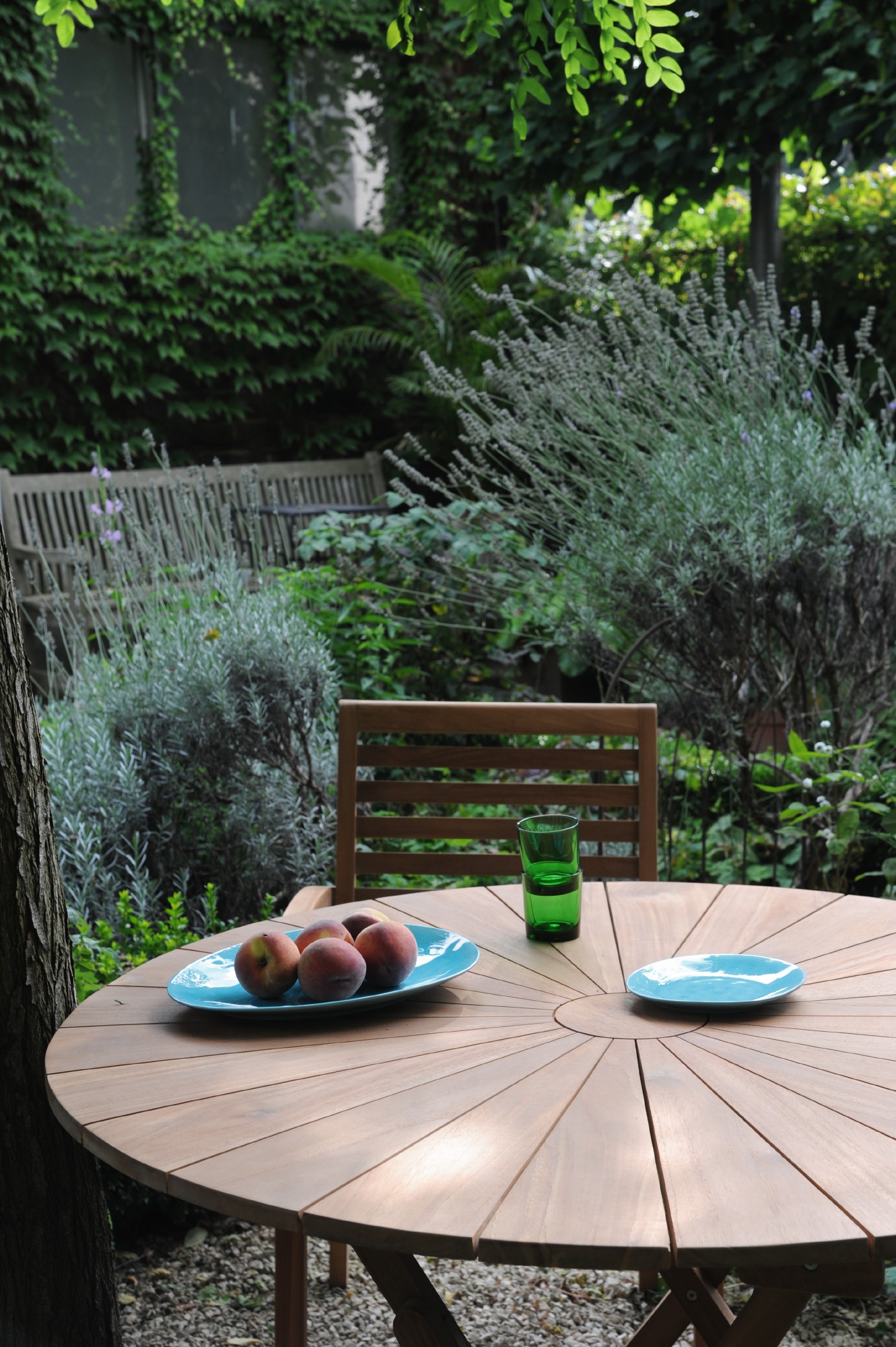 Gartentisch 'Söderberg' aus Teakholz, klappbar, Ø 120 cm, H 75 cm günstig bestellen