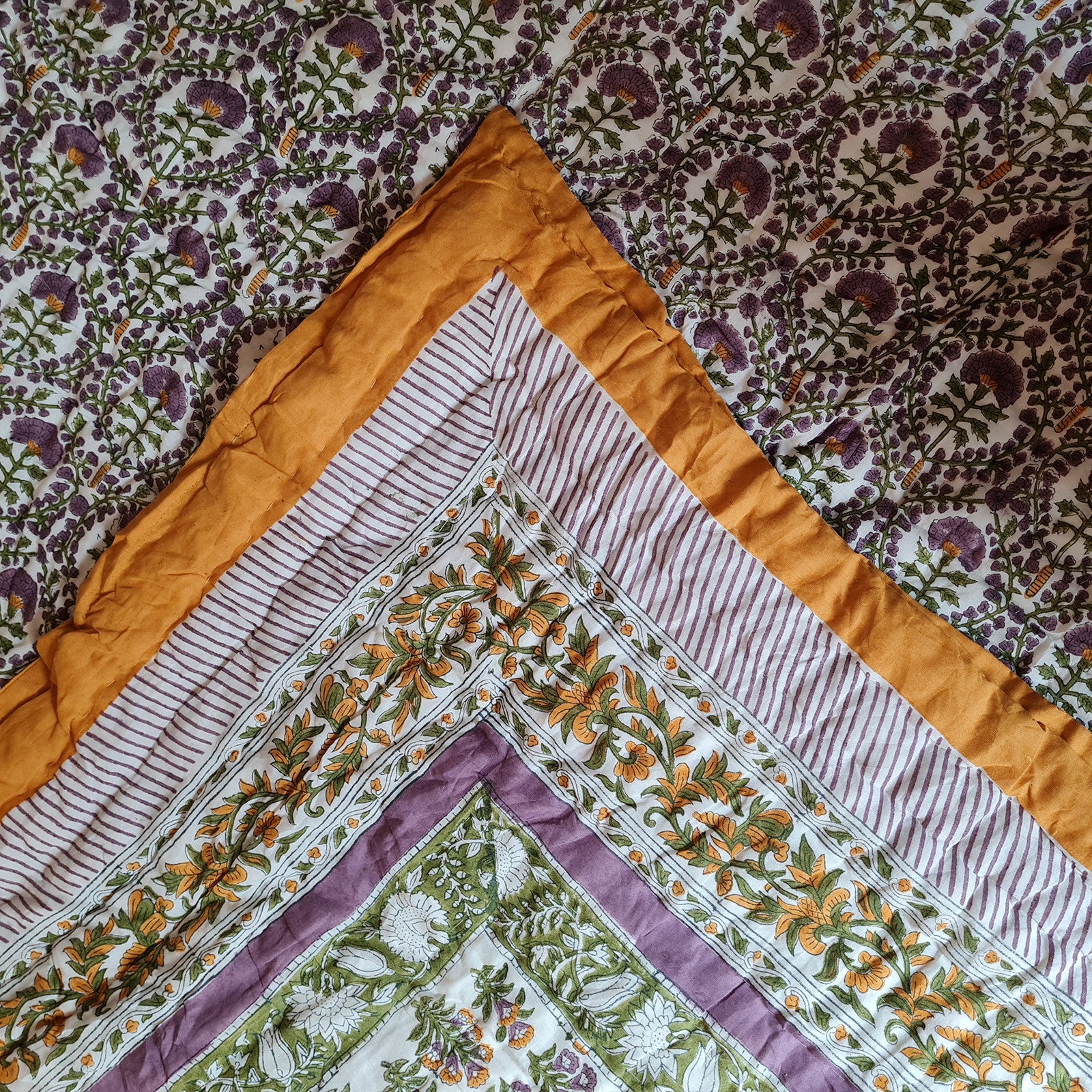 Quilt Single Block Print Imperial Palace