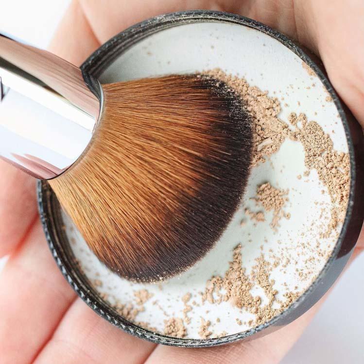 IDUN Minerals Kabuki Brush