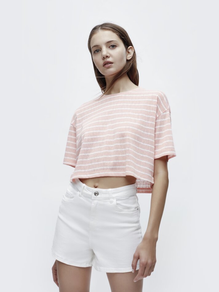 Camiseta cropped com efeito linho - Rosa Médio