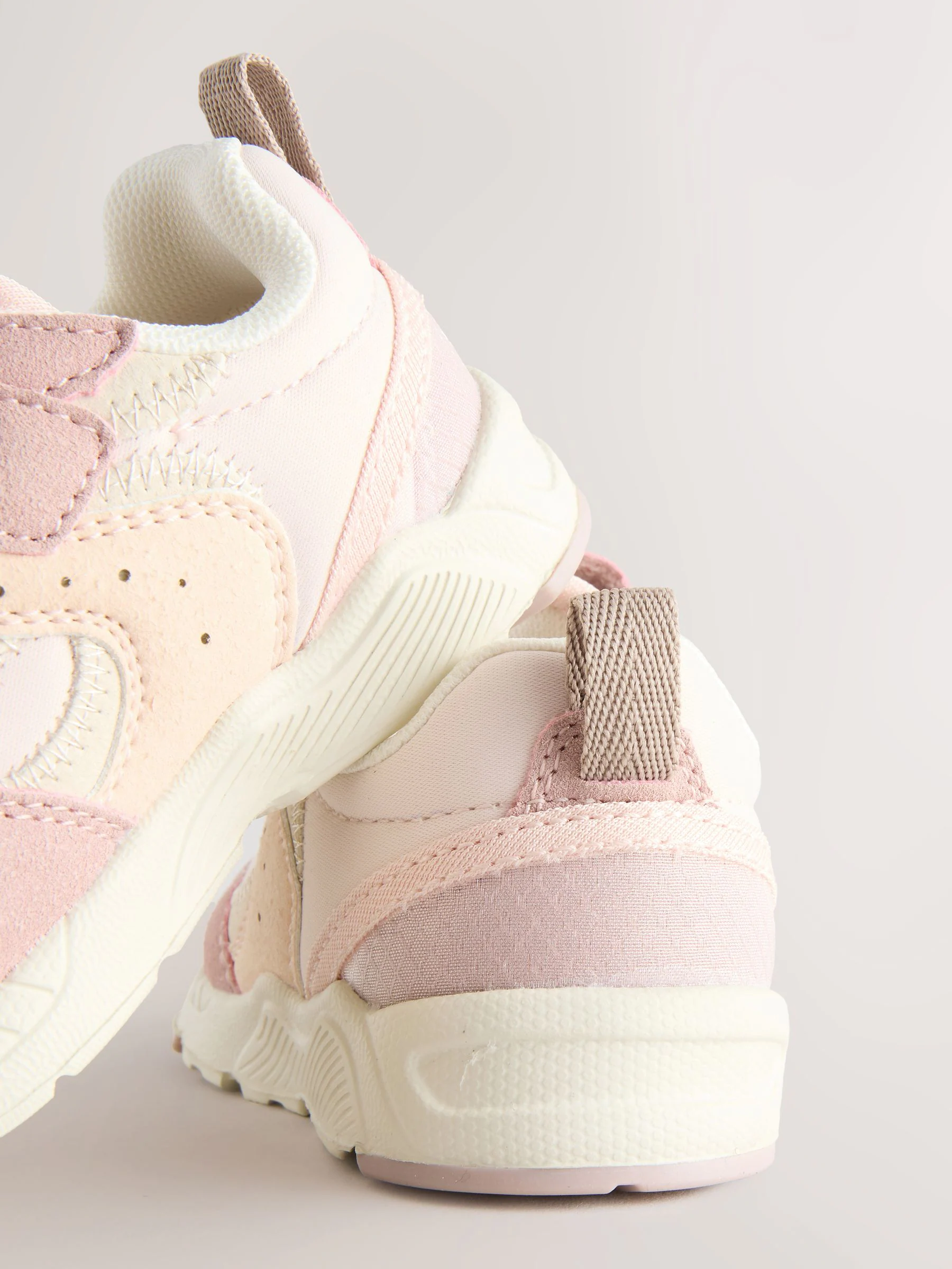 Roze - Sneakers met elastische veters en klittenbandsluiting