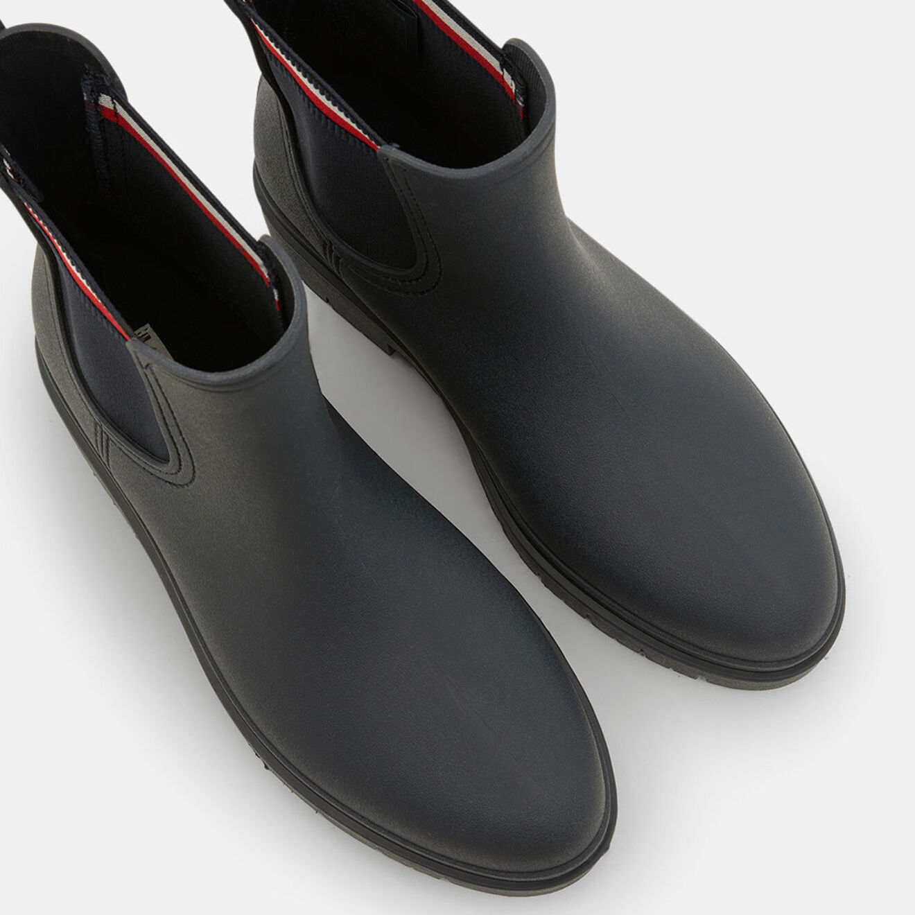 Tommy Hilfiger Chelsea boots de pluie en Caoutchouc détail tricolore bleu marine