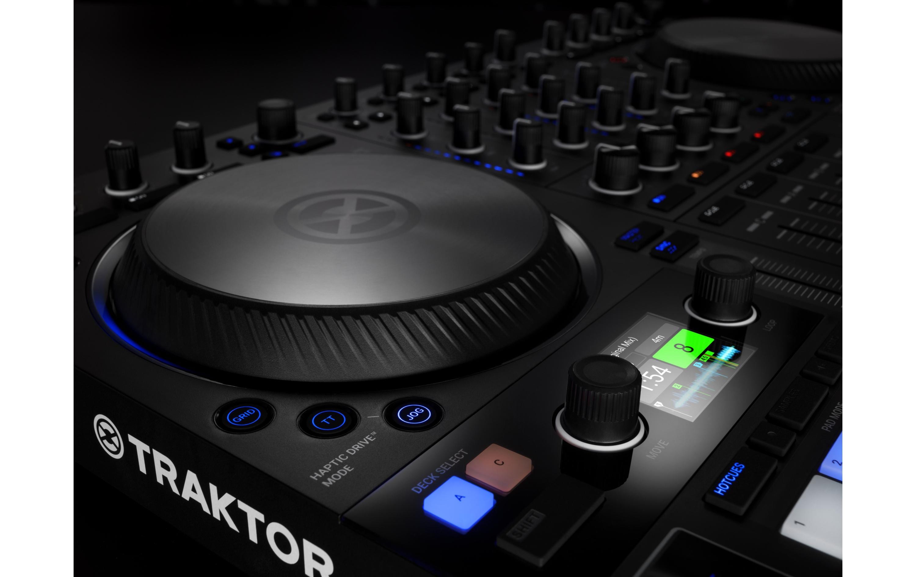DJ-Controller Traktor Kontrol S4 MK3<br>4-Kanal DJ-System mit «Haptic Drive»