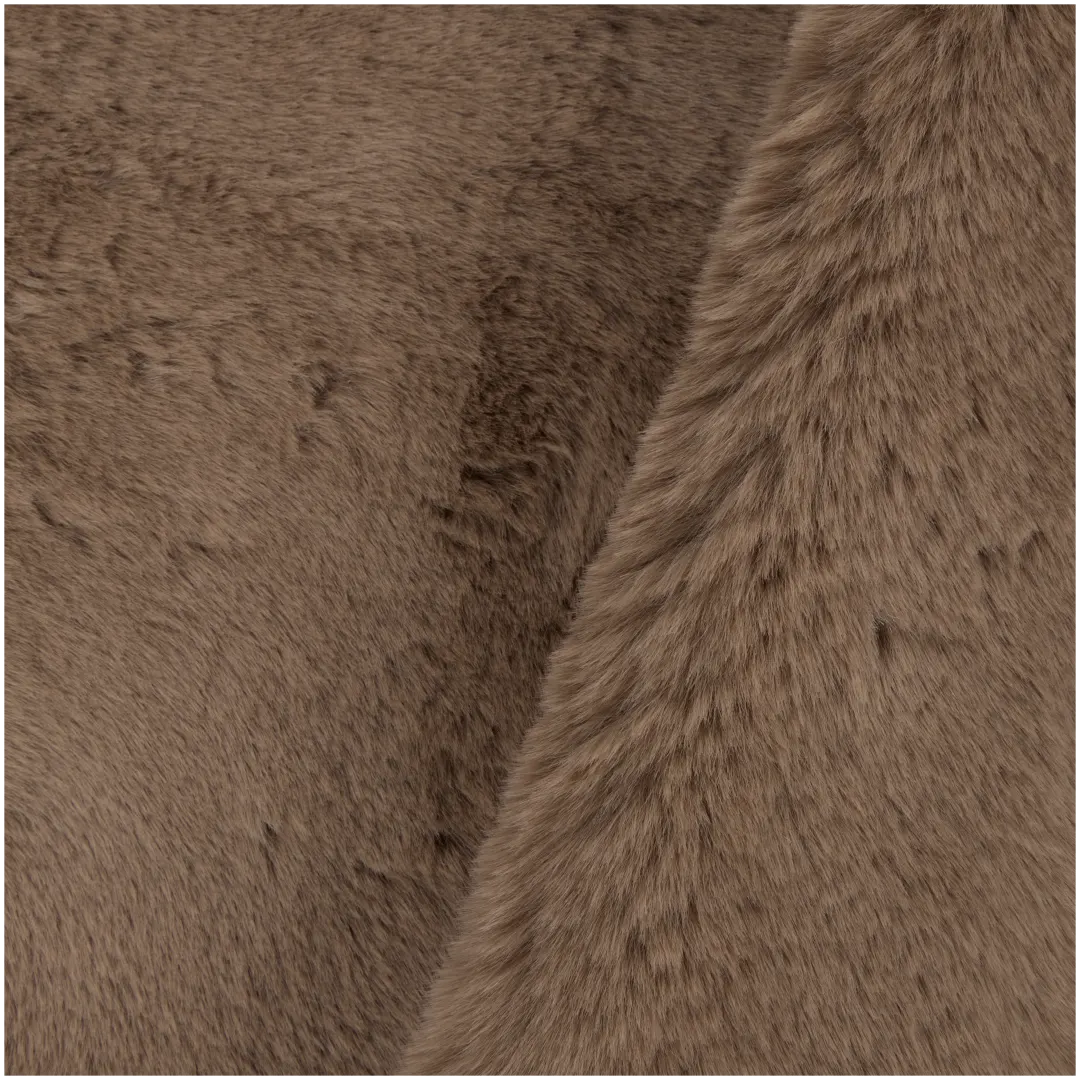 Tapis en fausse fourrure