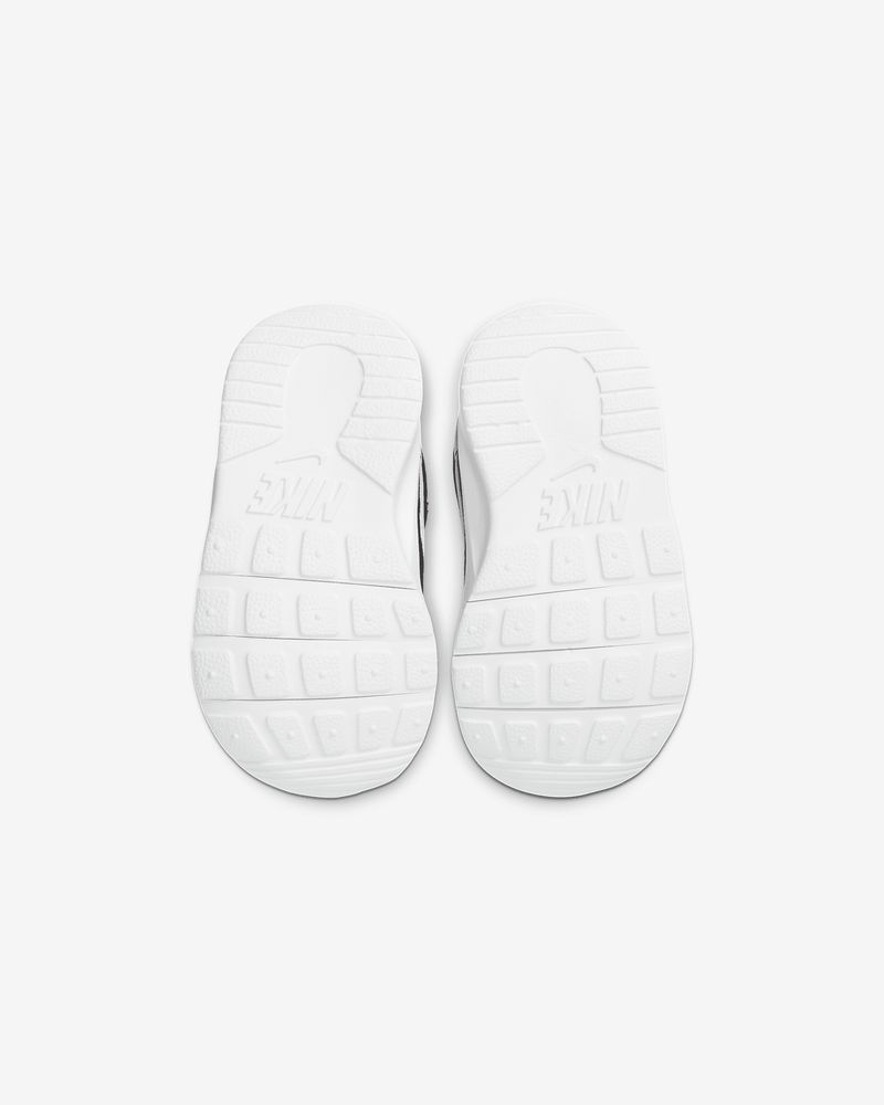 Chaussures Nike Tanjun Noir pour enfant