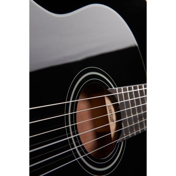Yamaha C40 BL Bundle