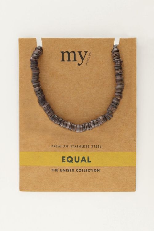 Equal ketting met zwarte platte kralen