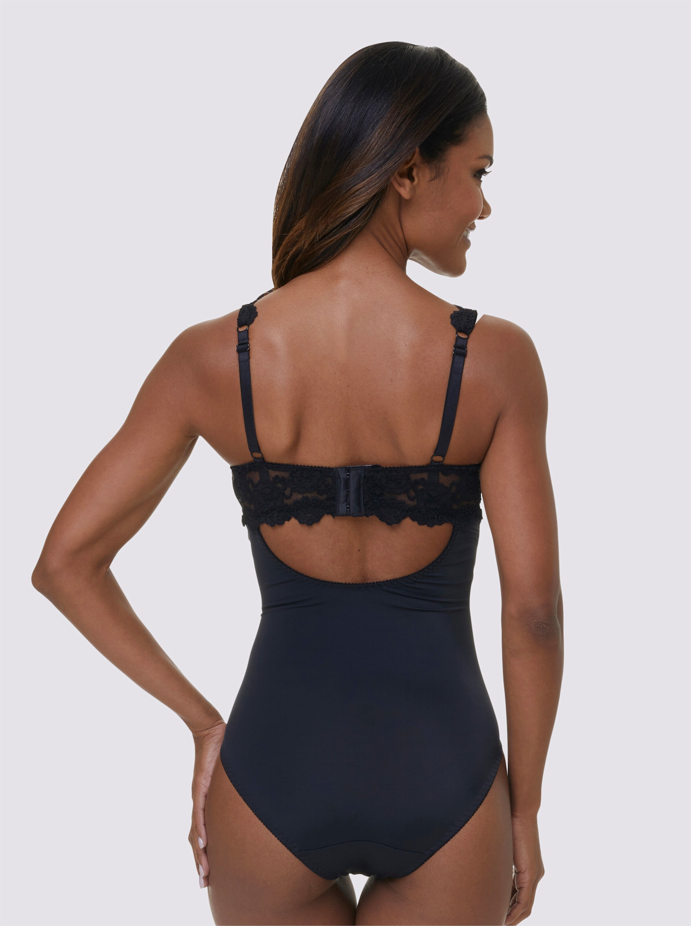 Body mit Bügel