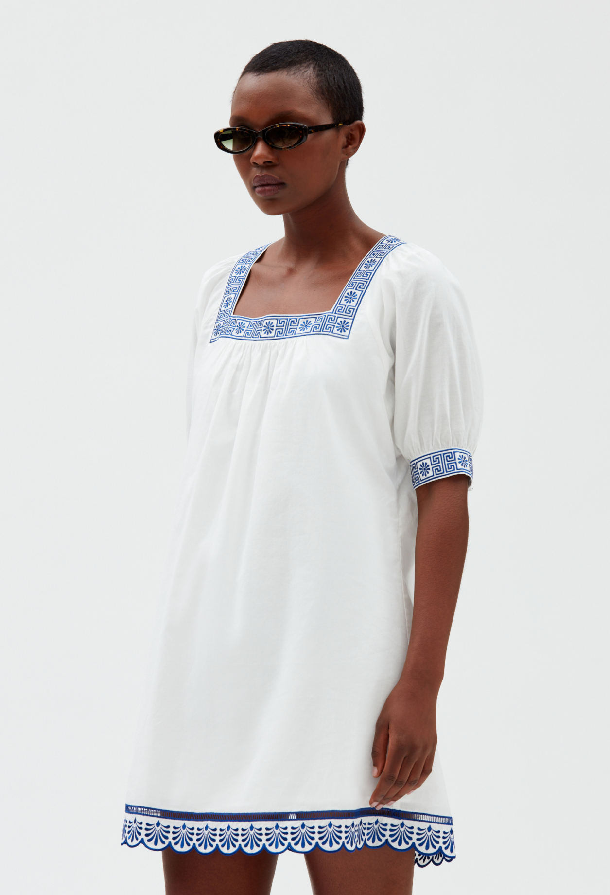 Robe courte ecrue