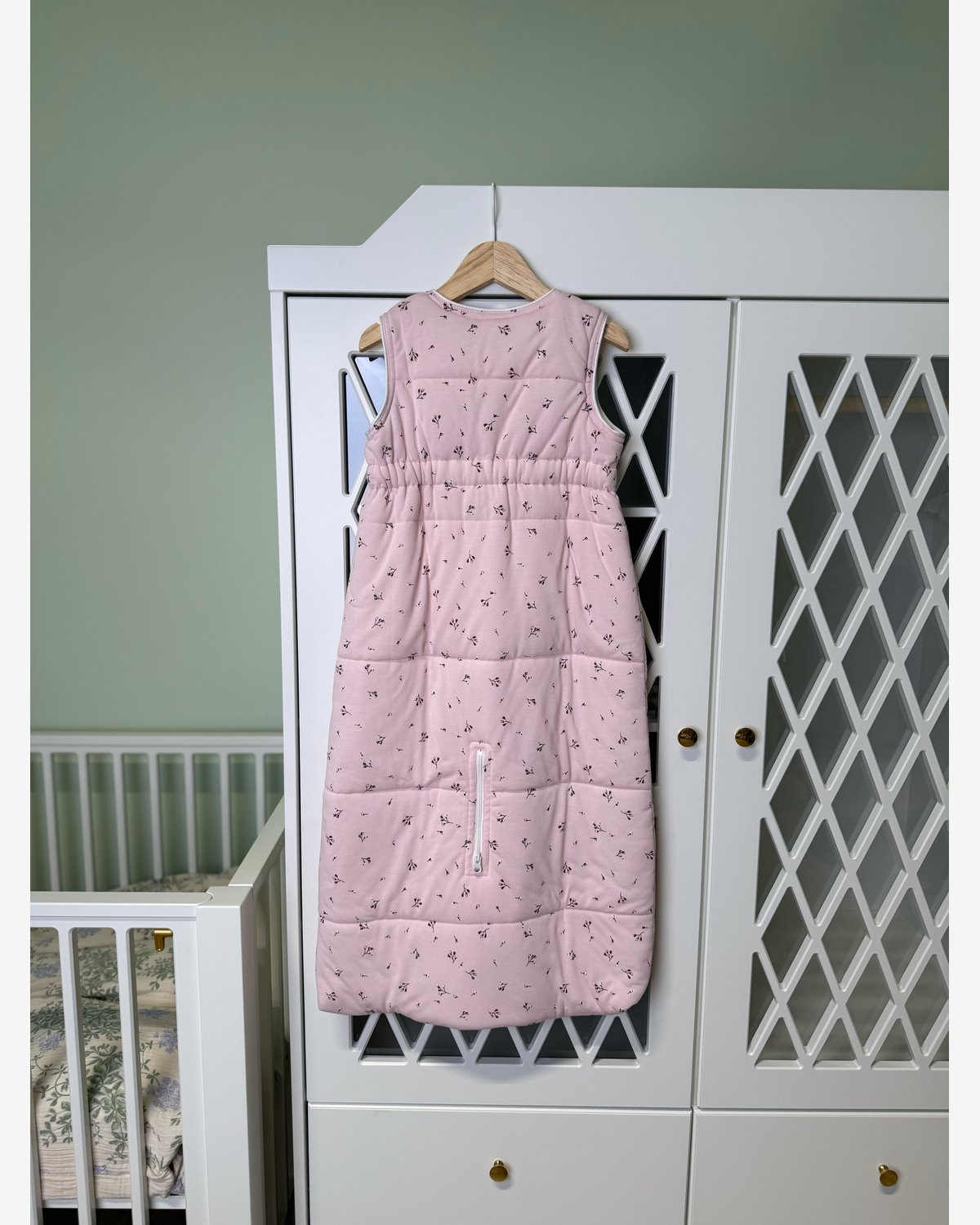 Nattpose Night Blomma – Baby 12-36 mnd