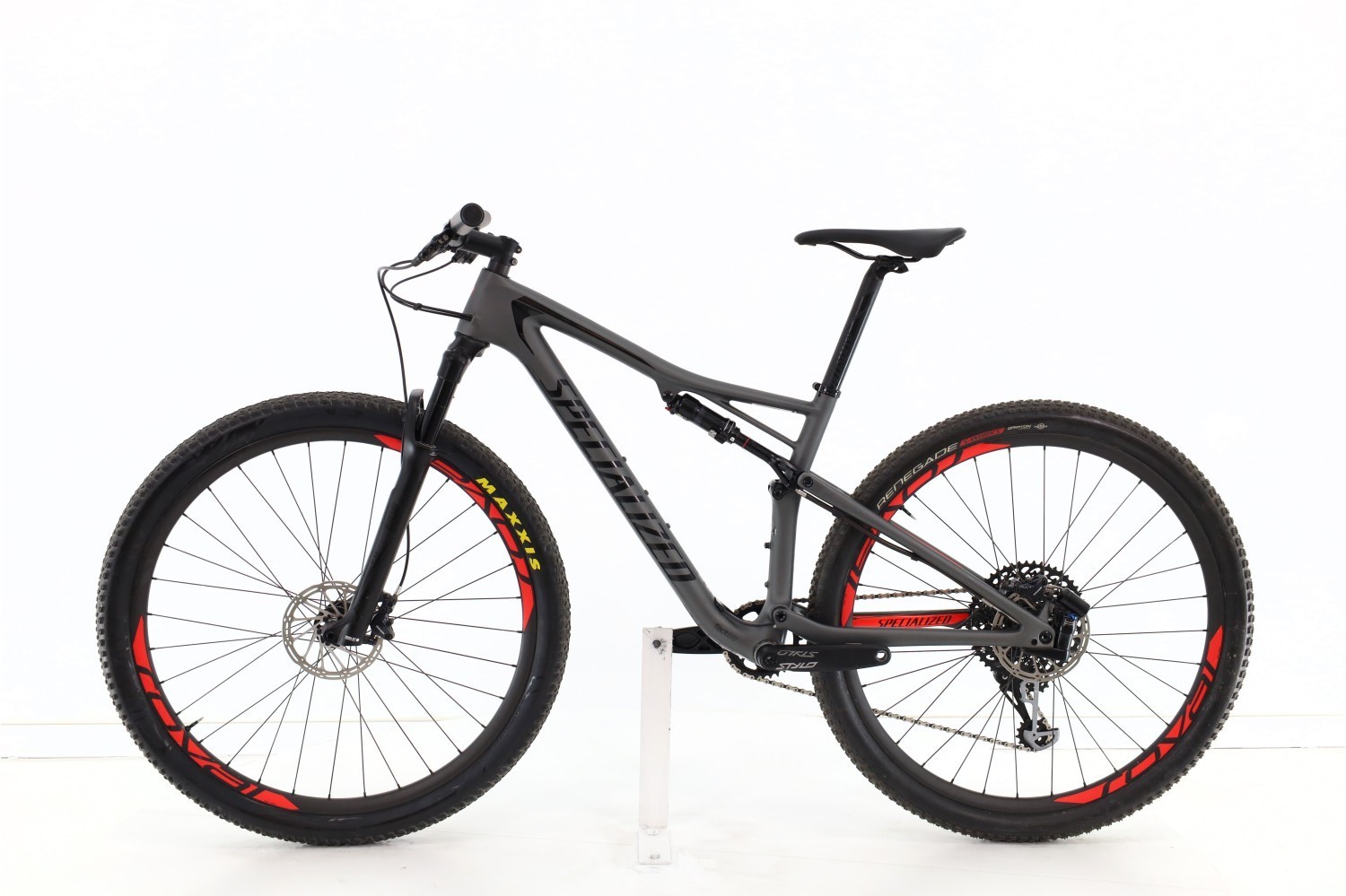 Specialized Epic FSR Expert (2019) | Diamond