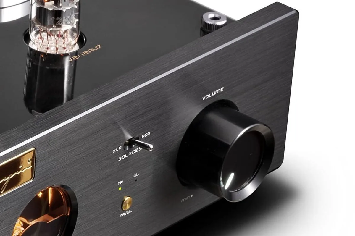Cayin HA-6A Noir Amplis casques