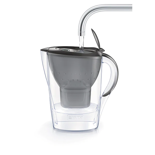 Carafe Marella graphite 2,4 L et une cartouche Nouvelle Formule Brita